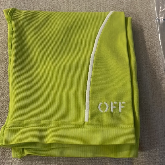 Off-White c/o Virgil Abloh Shorts - Picture 3 of 3